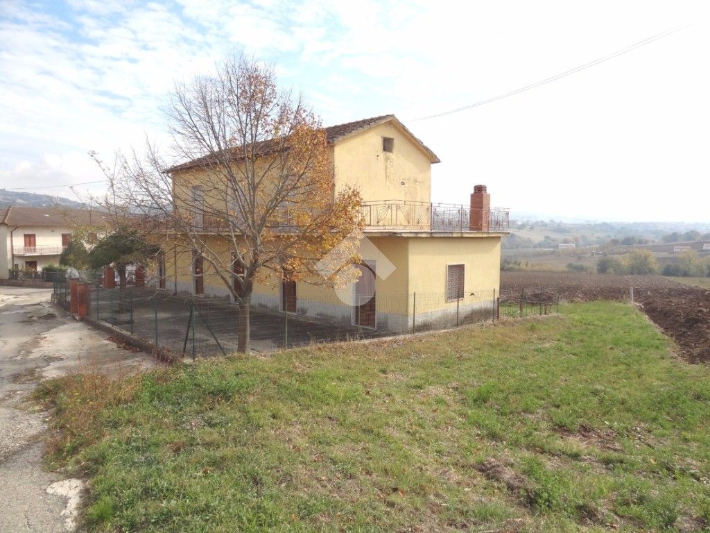 Annuncio Casa indipendente in vendita, Benevento. € 62.000 ...