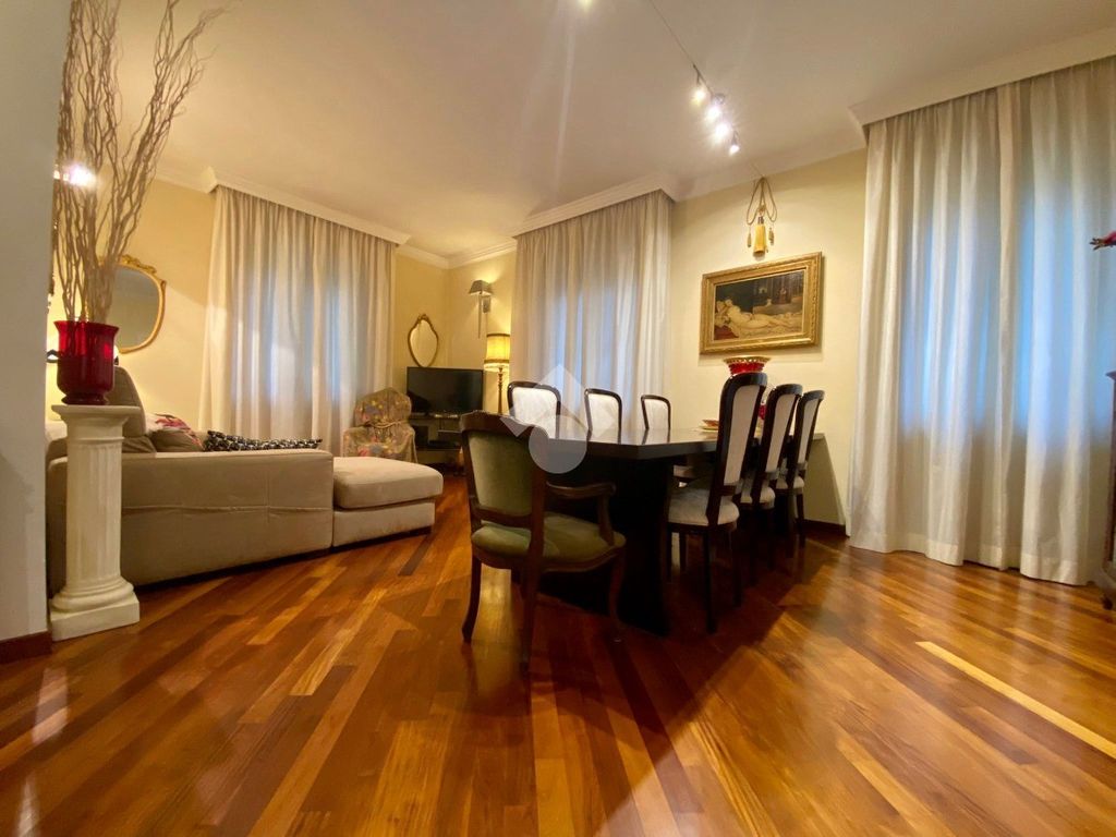 Annuncio Quadrilocale In Vendita Bologna 297 000 124 Mq Tecnocasa It 60459833