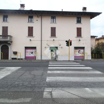 Negozio in vendita