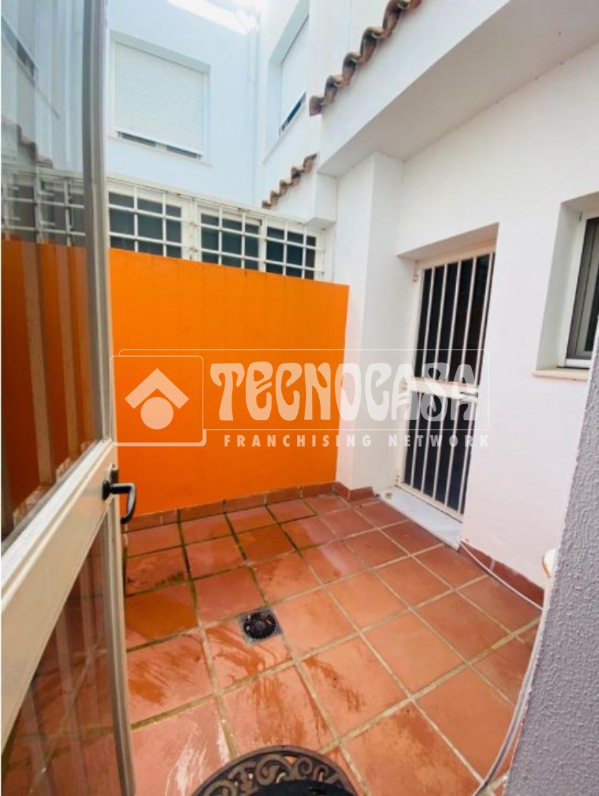 Casa en venta en San Fernando, 225.000 €, 199 m2, ref.364592 - TECNOCASA