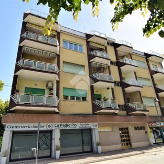 Quadrilocale in vendita