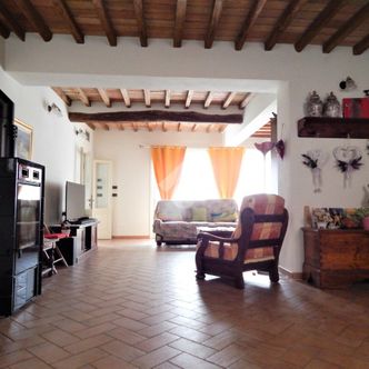 Casa semindipendente in vendita