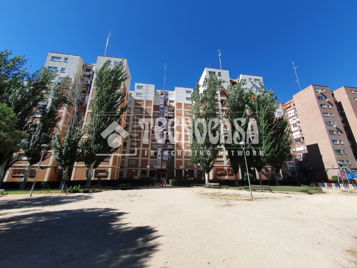 Piso en venta en Móstoles - Soto - Hospital, Soto, 138.000 €, 75 m2