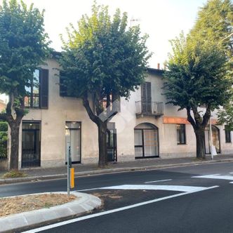 Trilocale in vendita