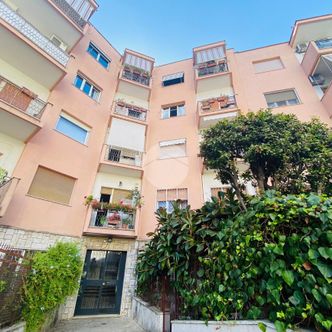 Case In Affitto Vomero - Affitto Appartamento Napoli Antignano Appartamenti In Affitto A Napoli Mitula Case