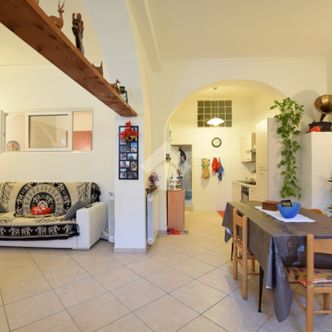 Trilocale in vendita