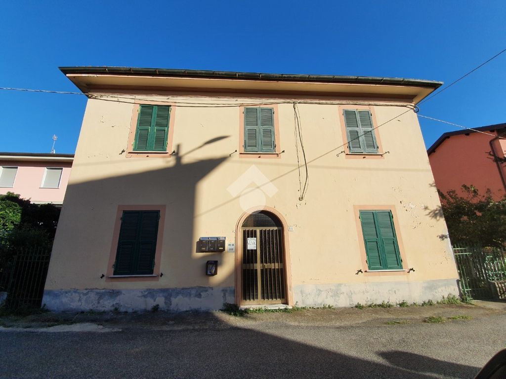 Casa Indipendente In Vendita A La Spezia