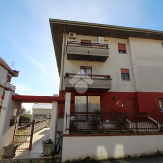 Trilocale in vendita