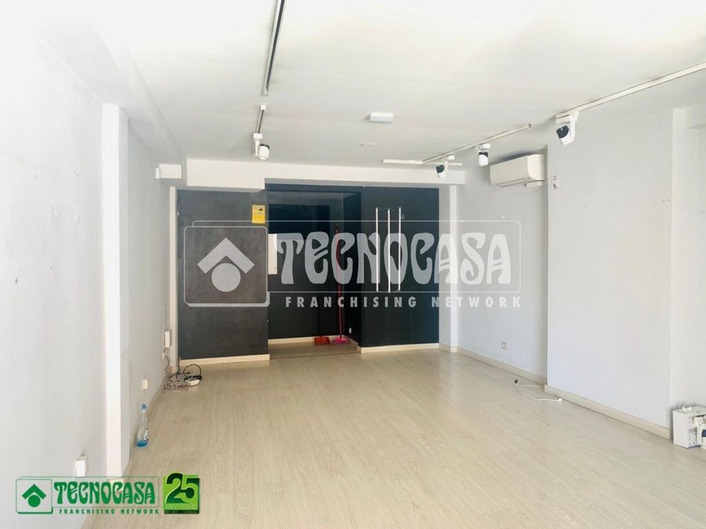 Local Comercial en alquiler en Toledo - Casco Histórico, 750 € / Mes, 98 m2, ref.369917 - TECNOCASA