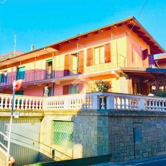 Casa semindipendente in vendita