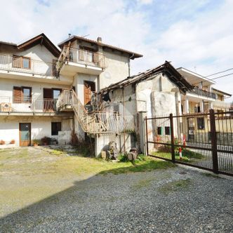 Casa semindipendente in vendita